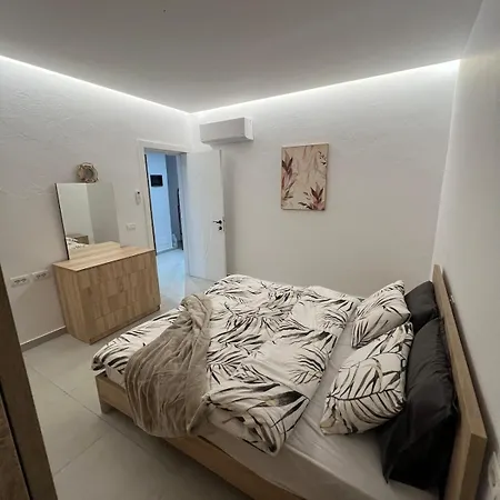 Apartment Kokona's House Tirana